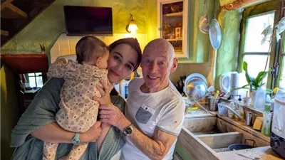 فرنسي يصبح أبا في عمر الـ91