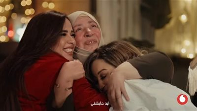 عبلة كامل تعود إلى الأضواء في إعلان رمضاني وتخطف قلوب الجمهور عبر السوشيال