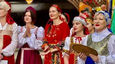 *الجالية الروسية تودع الشتاء في مصر*