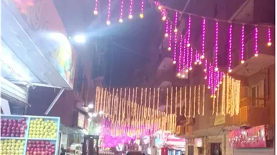 «زينة رمضان»... طقس تاريخي يلازم الشوارع والحارات المصرية