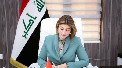 إيفان يعقوب | وزيرة للهجرة والمهجرين بالعراق في حكومة مصطفى الكاظمي