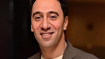 محمد سلام يخوض تجربة الإخراج لأول مرة بإعلان رمضاني لشركة مشروبات غازية 