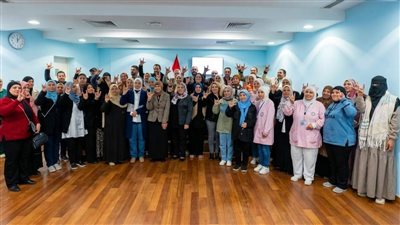 “الرعاية الصحية” تُطلق مبادرة «رهن إشارتك» لتعليم لغة الإشارة بالسويس