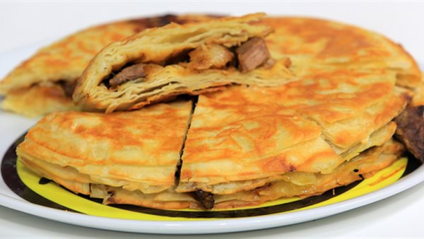 طريقة عمل صينية الرقاق بالدجاج