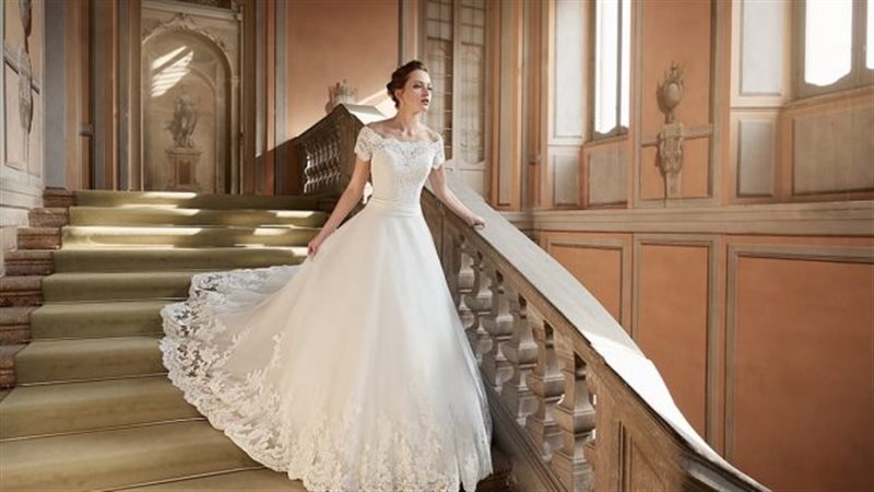 تفسير حلم لبس الفستان الأبيض في المنام