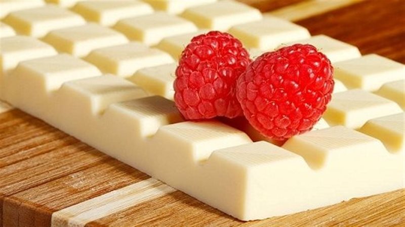 الشوكولاتة البيضاء