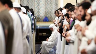  ما حكم قول تقبل الله بعد الصلاة؟  ..