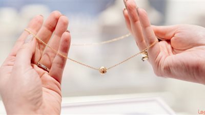 تفسير رؤية  السلسلة الذهب في المنام للعزباء والمتزوجة