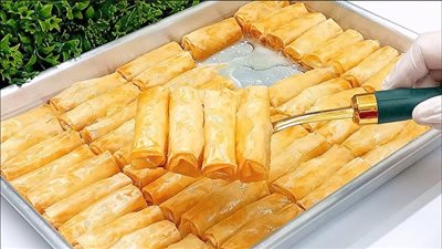 سهلة ولذيذة   ..   طريقة عمل أصابع الجلاش بالكريمة