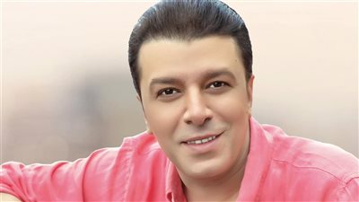 دموع مصطفى كامل تكشف الحالة الصحية للفنان هاني شاكر وتطوراتها الأخيرة (فيديو)