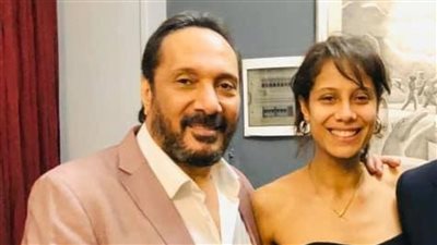 أزمة علي الحجار وابنته بثينة تعود للواجهة بعد فيديو اعتذار مثير للجدل 