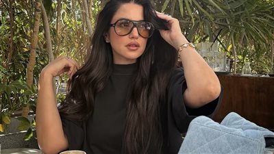 درة زروق تتألق بإطلالات أنيقة على إنستجرام.. مزيج مثالي بين الكاجوال والكلاسيك