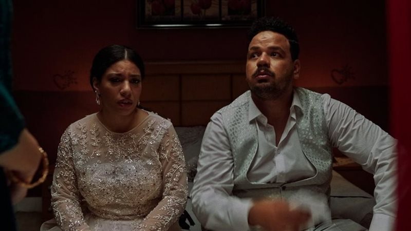 مصطفى غريب مع دنيا سامي في الكلام على إيه