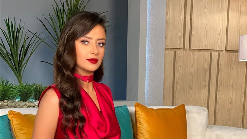 برنامج رضوى الشربيني هي وبس 