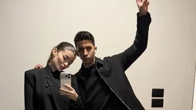ليلى أحمد زاهر تعلن حملها الأول بصورة رومانسية مع هشام جمال