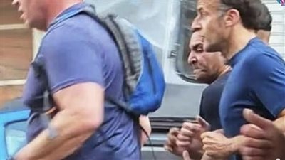 ماكرون يشارك في جولة جري بالإسكندرية وسط تفاعل واسع