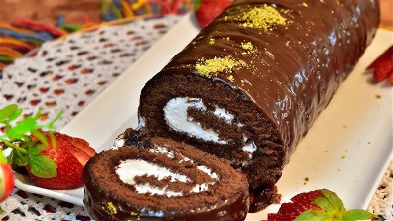 طريقة عمل كيك السويسرول بالشوكولاتة