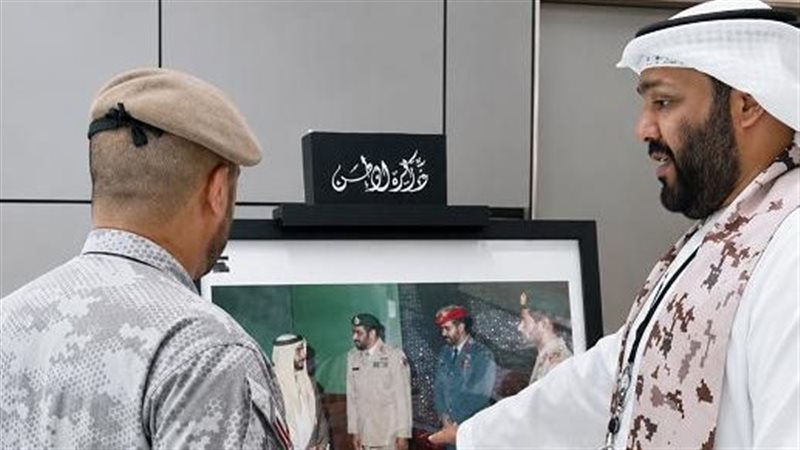 -محتويات المعرض من