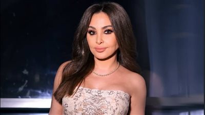 إليسا تتحدى إصابة القدم وتواصل نشاطها الفني برسالة مطمئنة لجمهورها