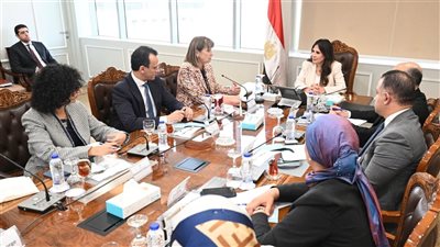 وزيرة الإسكان: الاستجابة لشكاوى المواطنين واستفساراتهم أولوية قصوى