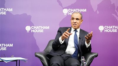 وزير الخارجية من لندن: نرفض الحلول العسكرية وندعم المسار الدبلوماسي لتحقيق الاستقرار بالشرق الأوسط