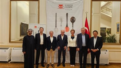 السفارة التركية بالقاهرة تحتفي بأسبوع المطبخ التركي بحضور نخبة من الدبلوماسيين والفنانين