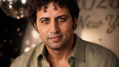 المخرج ناصر عبدالحفيظ ونجم الطرب طارق غازي يطلقان أول تعاون فني استعراضي 