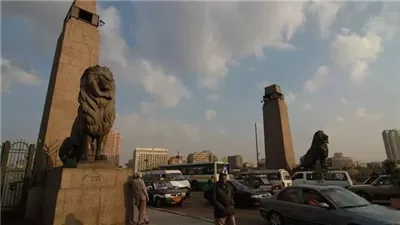 غلق مدخل كوبرى قصر النيل من ميدان الجزيرة مؤقتا لأعمال الصيانة