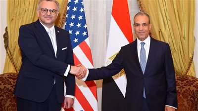 وزير الخارجية وكبير مستشاري الرئيس الأمريكي يبحثان تطورات الأوضاع الإقليمية والأمن المائي والسودان وليبيا 