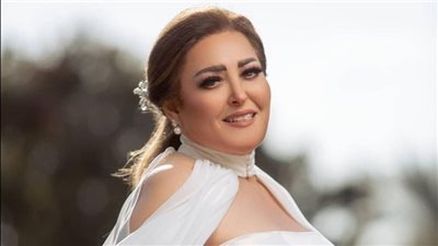 نهال عنبر تساند هبة مجدي في محنتها المرضية: “هتقدري يا بطلة”