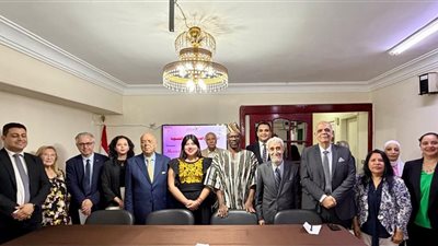 سفارة المكسيك بالقاهرة تستعرض تجربة الدبلوماسية النسوية في ندوة بمركز الحوار للدراسات السياسية والإعلامية