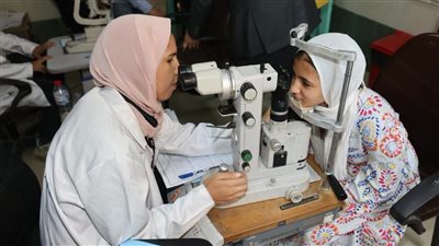 رئيس الوزراء يستعرض تقريراً للجنة الطبية العليا والاستغاثات لقافلة طبية شاملة تم تنظيمها بالمنوفية 