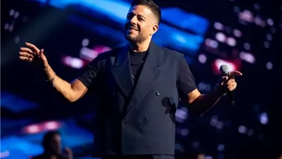 حماقي يحتفي بجمهور جدة.. ويكشف عن مفاجأة مع شيرين