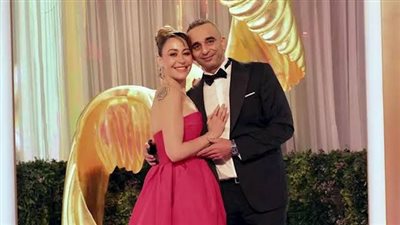 كيف احتفل أحمد الجنايني بعيد ميلاد زوجته منة شلبي؟