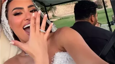 “زوجي منع التصوير من ورايا!”.. البلوجر فرح سليمان  تكشف سر اختفاء صور زفافها