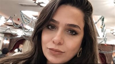 خرجت لتحتضن أطفالها بعد الزلزال.. نهاية مأساوية لأم مصرية هزّت مواقع التواصل