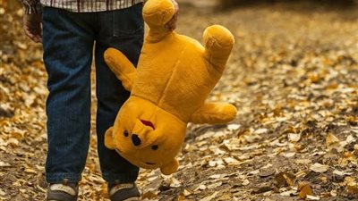 تفسير حلم ضياع الابن أو الابنة في مكان شديد الازدحام