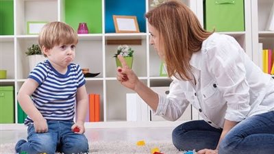  انتبهي.. 5 علامات تخبرك أن طفلك محتاج للاهتمام وليس للعقاب 