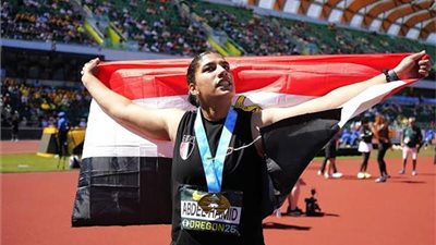 البطلة المصرية أسيل أسامة تتوج بذهبية رمي الرمح في أمريكا  