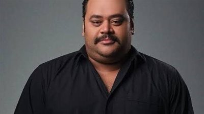 أزمة في عينيه تبعده عن الشاشة.. محمد ممدوح يعلن غيابه رمضان 2027