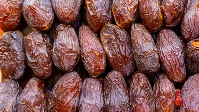 أي أنواع التمر أنسب لمرضى السكري؟