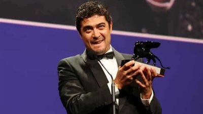 مهرجان فينيسيا السينمائي يختتم دورته الـ83.. «امرأة مجهولة» يحصد الأسد الذهبي بإخراج مصري