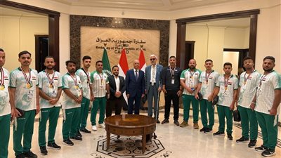 سفير العراق بالقاهرة يستقبل بعثة منتخب المكفوفين المشارك في بطولة الإسماعيلية الدولية