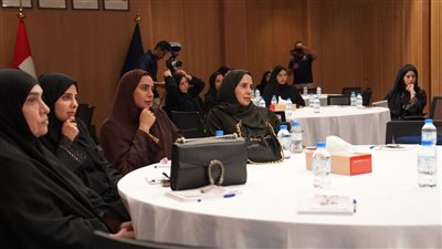 برنامج «اقدر» يحتفي بيوم المرأة الإماراتية