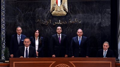 بنك مصر والأهلي المصري يعززان استثماراتهما العقارية بشراكة مع هايد بارك