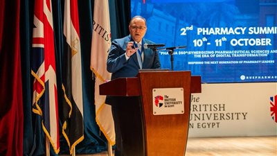 رئيس هيئة الدواء المصرية: التحول الرقمي والذكاء الاصطناعي ركيزتان لتطوير المنظومة الدوائية