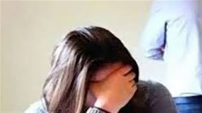 زوجة في دعوى خلع: «بعامل جوزي معاملة الأطفال» 