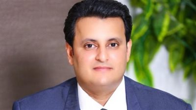 بالفيديو.. خبير اقتصادي يكشف الهدف من زيادة الأجور