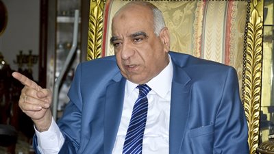 منها عدم استخدامك في أعمال منافية للآداب.. تعرفي على شروط سفرك للخارج