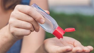 استشارية مناعة توضح أضرار استخدام الكحول باستمرار.. فيديو